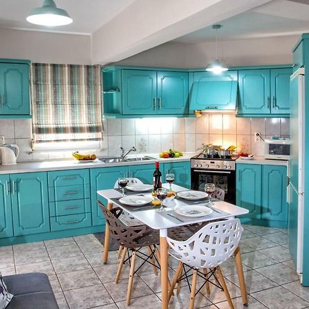 Holiday House Ioanna Неа-Перамос Экстерьер фото
